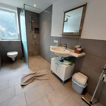 Apartment Sunnseita Paznaun Langesthei